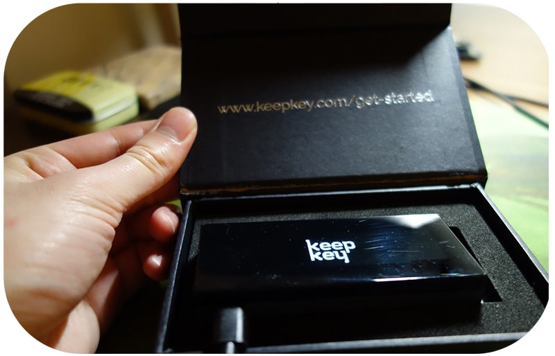 کیف پول سخت افزاری کیپ کی Keepkey