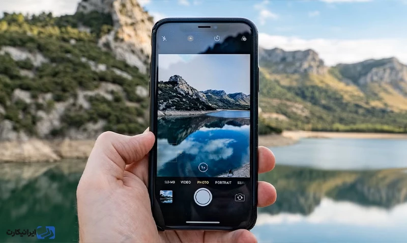 نمایش قابلیت Level فعال در آیفون هنگام ثبت عکس صاف از طبیعت.