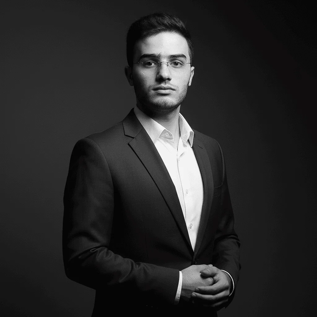 معین موسوی